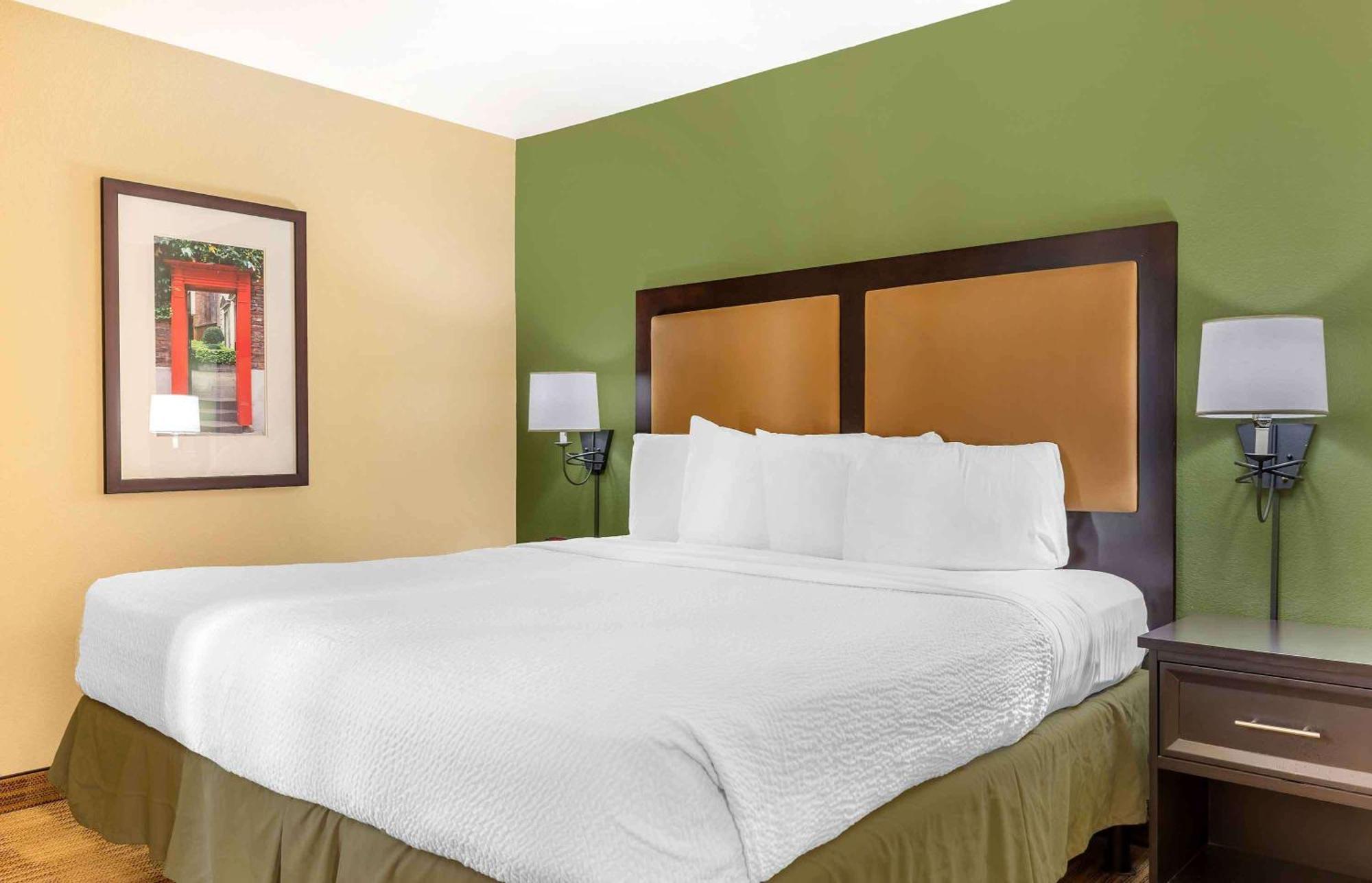 Extended Stay America Suites - Boston - Westborough - Computer Dr Экстерьер фото