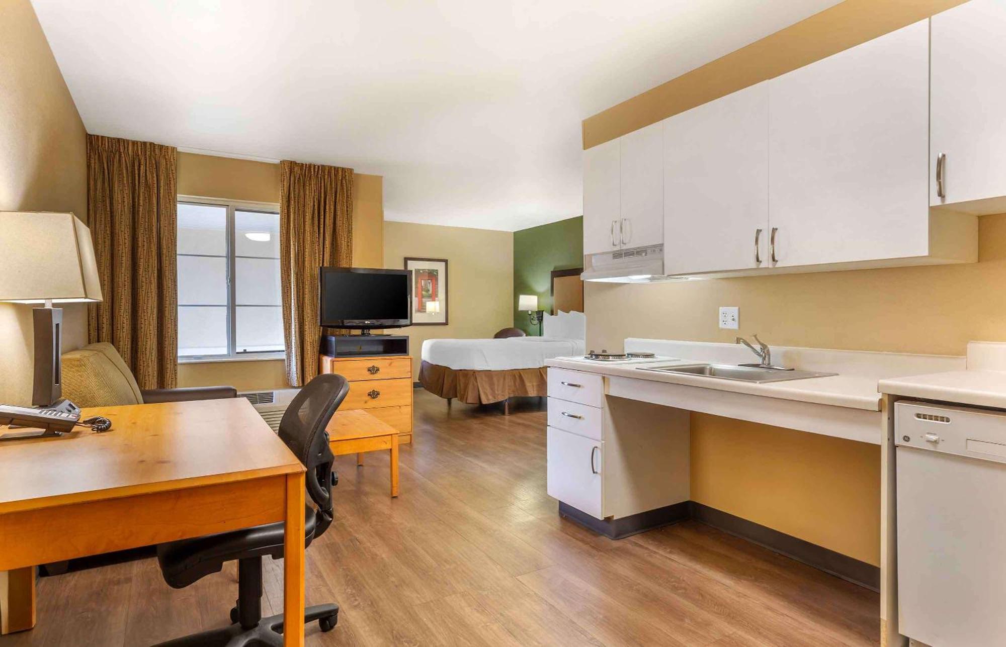 Extended Stay America Suites - Boston - Westborough - Computer Dr Экстерьер фото